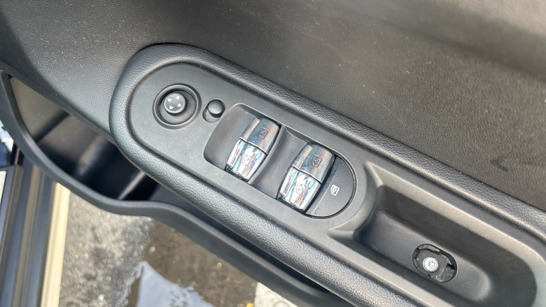 MINI Countryman 1.5 Cooper 5dr Petrol Hatchback